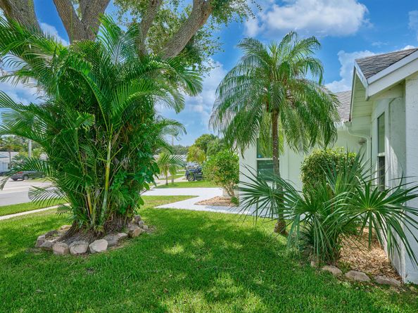 44 Misty Meadow Drive, Boynton Beach FL 33436