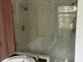 Undisclosed Address #FX-10523867, Weston FL 33326