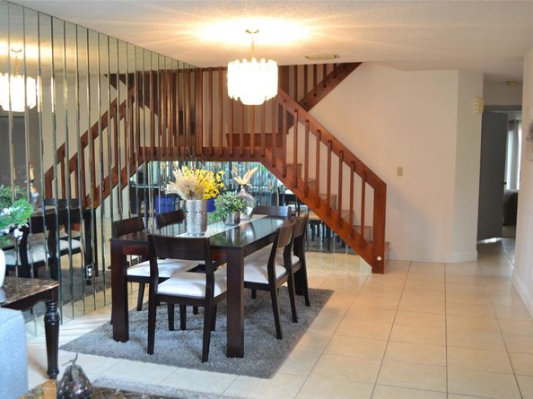 3539 Inverrary Blvd W, Lauderhill FL 33319