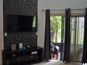 3539 Inverrary Blvd W, Lauderhill FL 33319