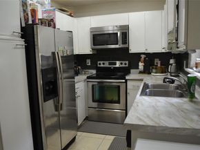 3539 Inverrary Blvd W, Lauderhill FL 33319