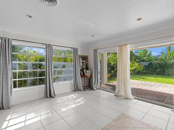 208 34th Street, West Palm Beach FL 33407