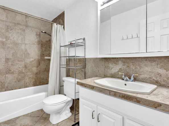 1700 SE 15th Street 304, Fort Lauderdale FL 33316