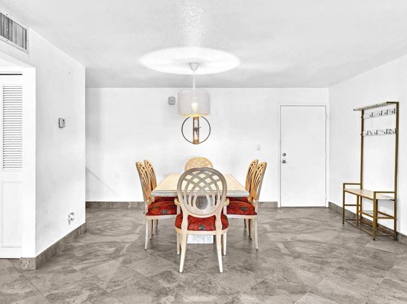 1700 SE 15th Street 304, Fort Lauderdale FL 33316
