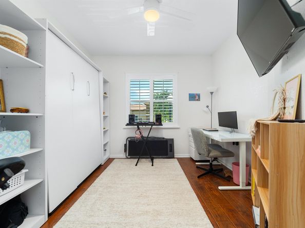 2931 Hope Valley Street 401, West Palm Beach FL 33411
