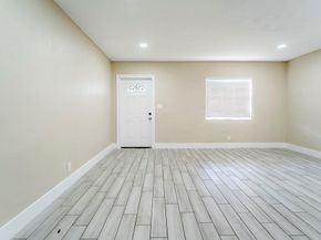 1786 Lauderdale Manor Dr, Fort Lauderdale FL 33311