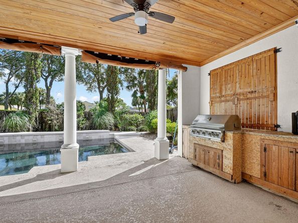 6472 Sand Hills Circle, Lake Worth FL 33463