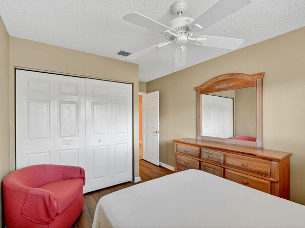 6472 Sand Hills Circle, Lake Worth FL 33463