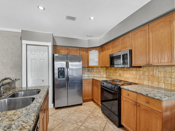 6472 Sand Hills Circle, Lake Worth FL 33463
