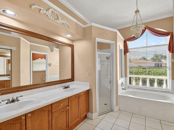 6472 Sand Hills Circle, Lake Worth FL 33463