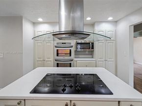 1000 NW 17th Avenue, Boca Raton FL 33486