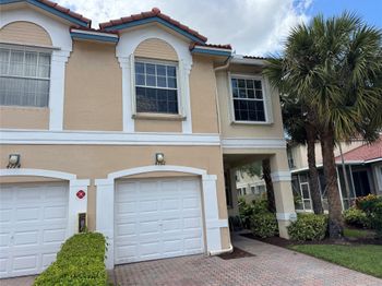 4782 NW 116th Ter