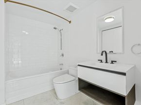 690 SW 1st Ct 3114, Miami FL 33130