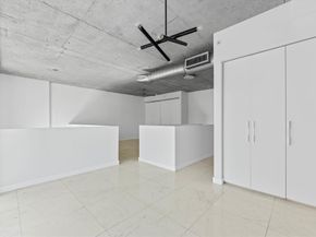 690 SW 1st Ct 3114, Miami FL 33130