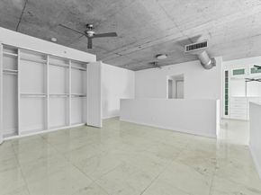 690 SW 1st Ct 3114, Miami FL 33130
