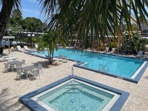 1100 SE 5th Ct 45, Pompano Beach FL 33060