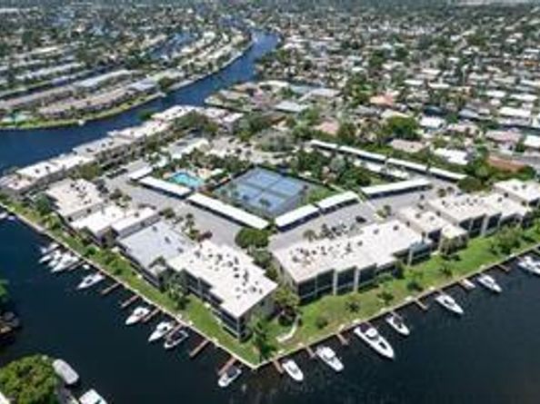 1100 SE 5th Ct 45, Pompano Beach FL 33060