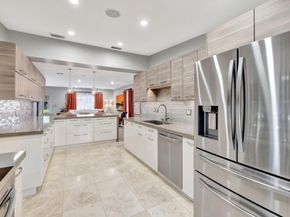 201 NE 28th Ct, Wilton Manors FL 33334