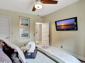 201 NE 28th Ct, Wilton Manors FL 33334