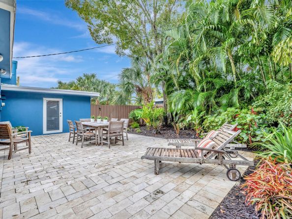 201 NE 28th Ct, Wilton Manors FL 33334