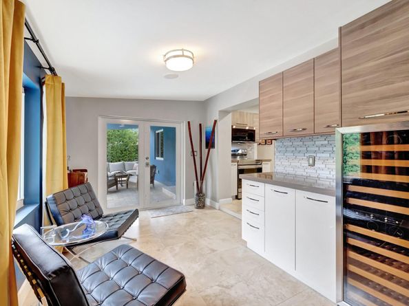 201 NE 28th Ct, Wilton Manors FL 33334