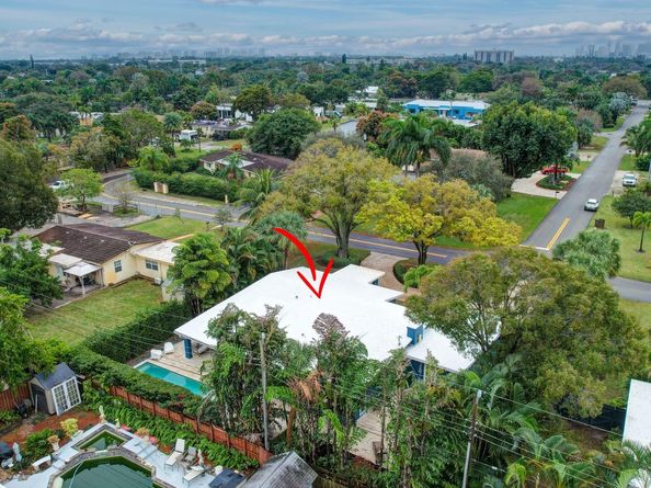 201 NE 28th Ct, Wilton Manors FL 33334