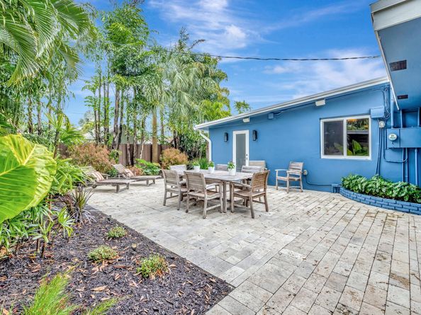 201 NE 28th Ct, Wilton Manors FL 33334