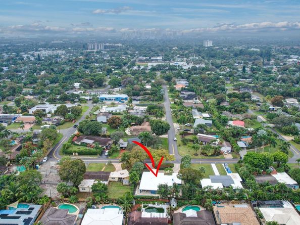 201 NE 28th Ct, Wilton Manors FL 33334