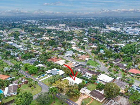 201 NE 28th Ct, Wilton Manors FL 33334