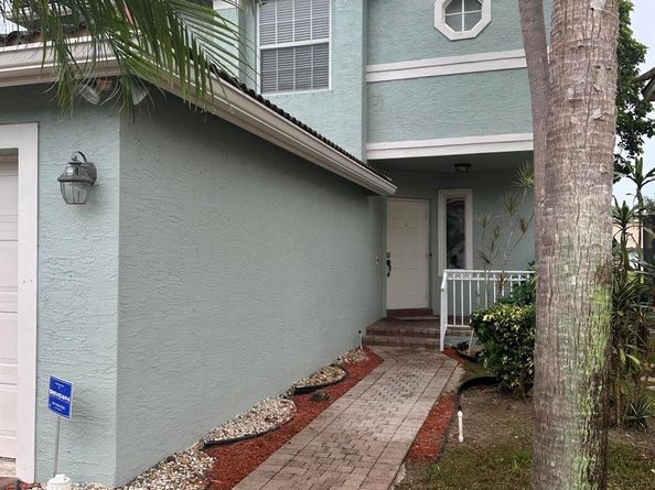 5012 Starblaze Drive, Greenacres FL 33463