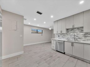 1004 Johnson St, Hollywood FL 33019