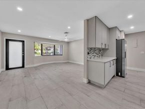 1004 Johnson St, Hollywood FL 33019