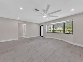 1004 Johnson St, Hollywood FL 33019