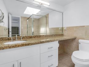 3827 NE 166th St 7, North Miami Beach FL 33160