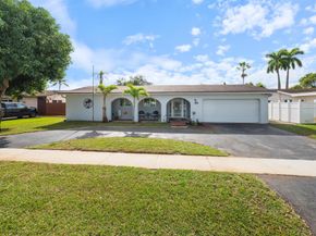 8820 NW 4th Street, Pembroke Pines FL 33024