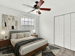 15817 Nw 4th Ct, Pembroke Pines FL 33028