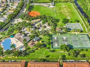 15817 Nw 4th Ct, Pembroke Pines FL 33028