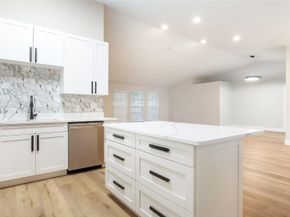 6411 NW 54th Dr, Coral Springs FL 33067