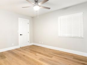 6411 NW 54th Dr, Coral Springs FL 33067