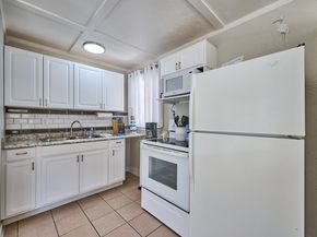 212 N L St, Lake Worth Beach FL 33460