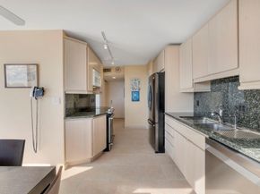 936 Intracoastal Dr 21D, Fort Lauderdale FL 33304