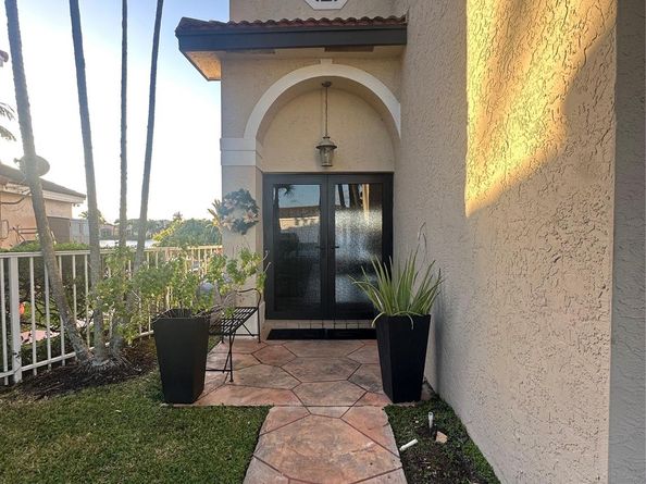 1828 SW 175th Ave, Miramar FL 33029