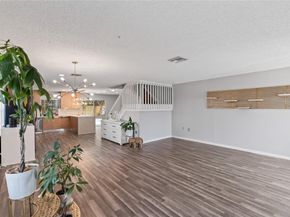 520 Sumter Ave, Davie FL 33325