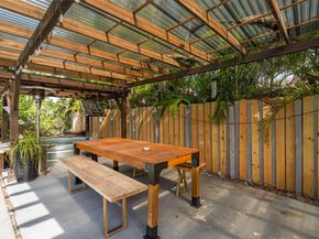 520 Sumter Ave, Davie FL 33325