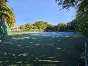 761 E Coco Plum Cir 1, Plantation FL 33324