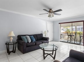6399 Bay Club Dr 1, Fort Lauderdale FL 33308