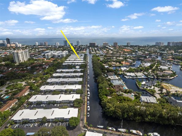6399 Bay Club Dr 1, Fort Lauderdale FL 33308