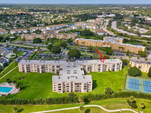 9300 SW 8th Street 303, Boca Raton FL 33428