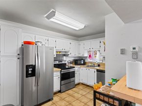 8990 S Hollybrook Blvd 305, Pembroke Pines FL 33025