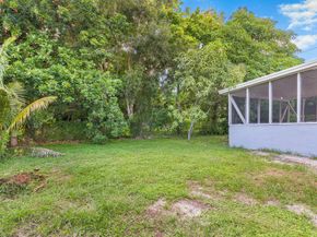 14800 NE 8th Ct, Miami FL 33161